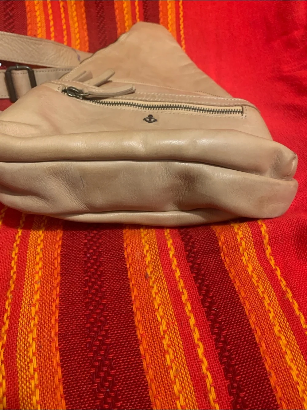 NWT Leather Sling Bag in Tan   - Anchor Accent